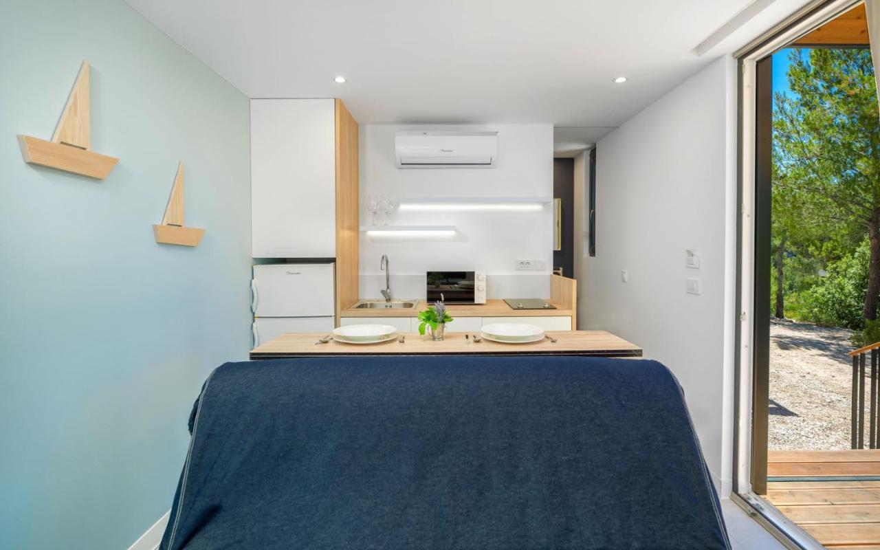 Kamp Vira Mobile Homes Χβαρ Εξωτερικό φωτογραφία